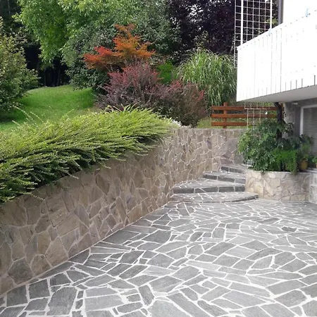 Sirovnik Apartament *